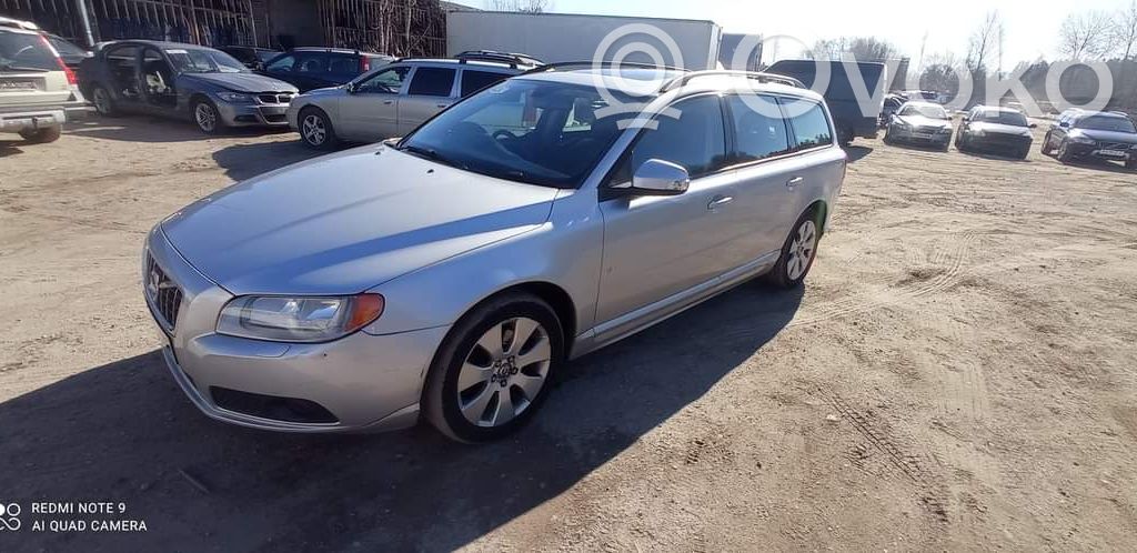 V70 S70, V70, V70 XC  P31274701