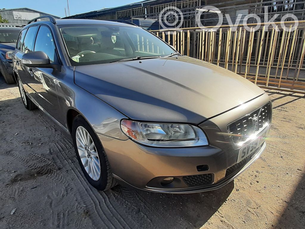 V70 S70, V70, V70 XC  39883021