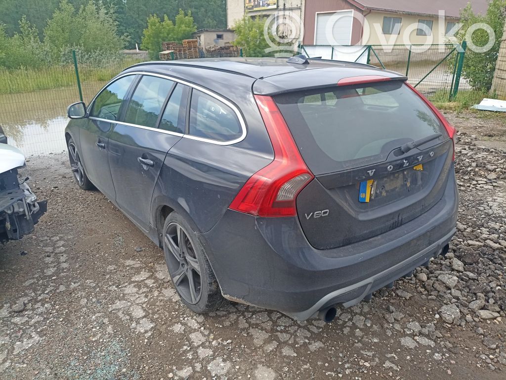 V60 V60, V60 Cross Country