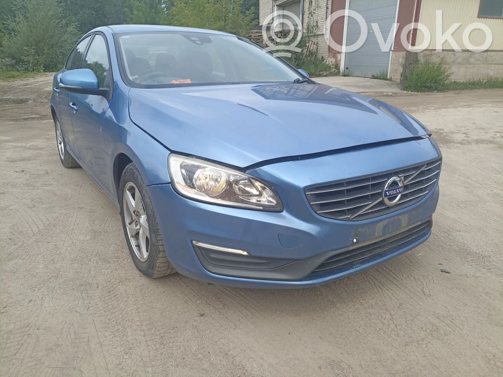 S60 S60  39816710