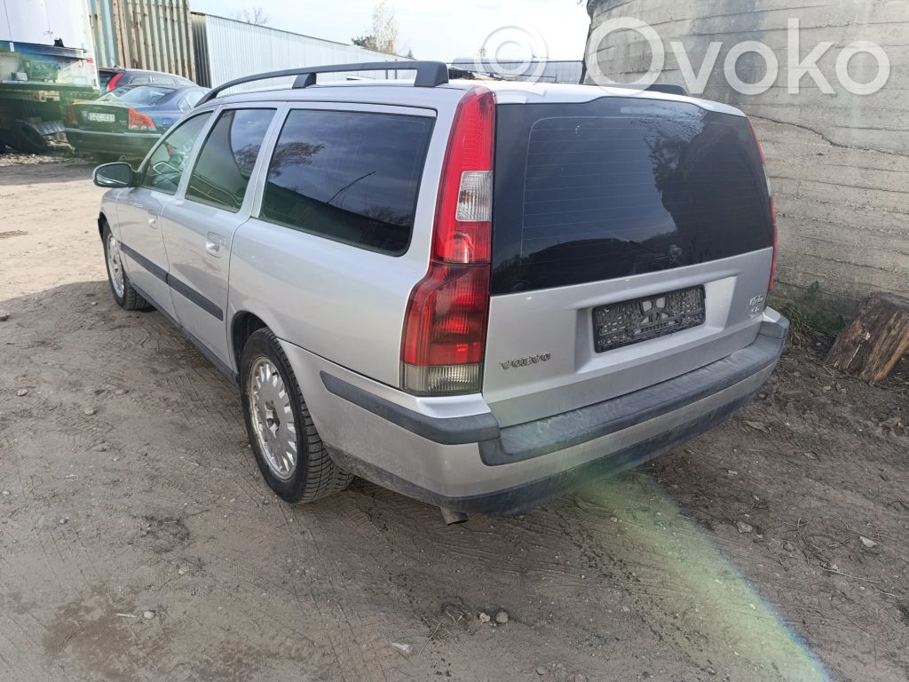 V70 S70, V70, V70 XC  8622446