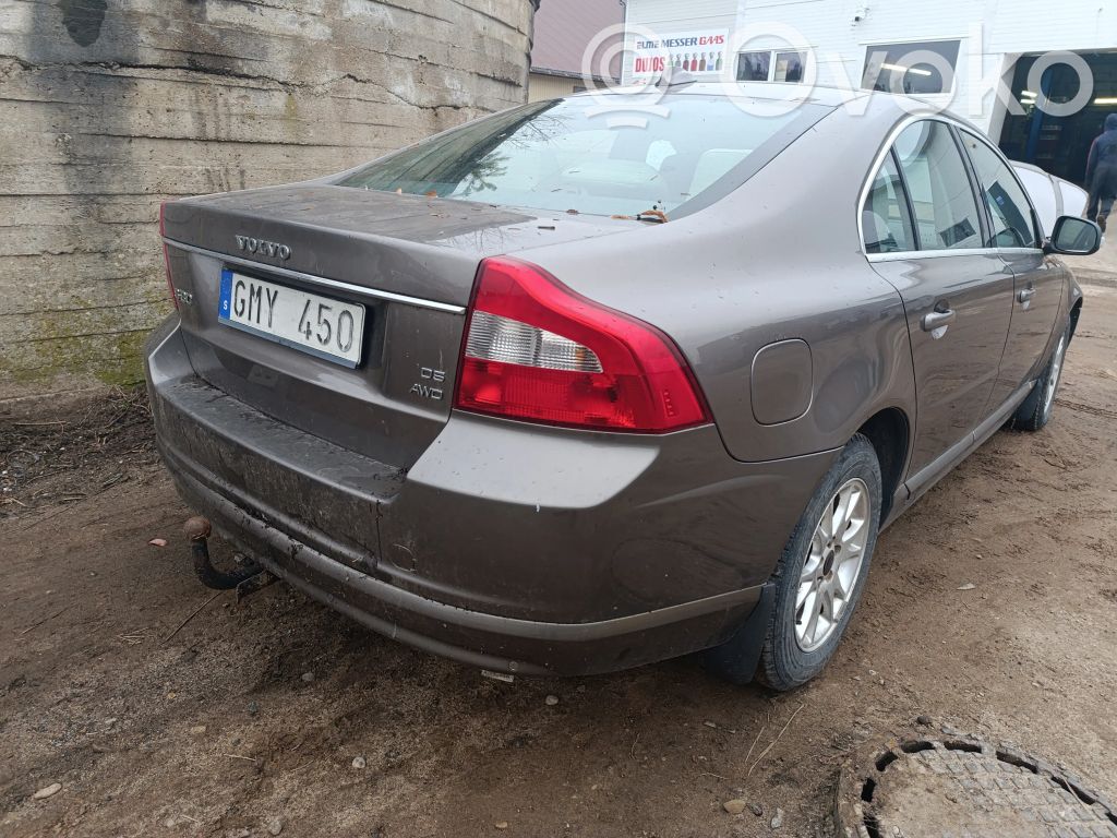S80 S80