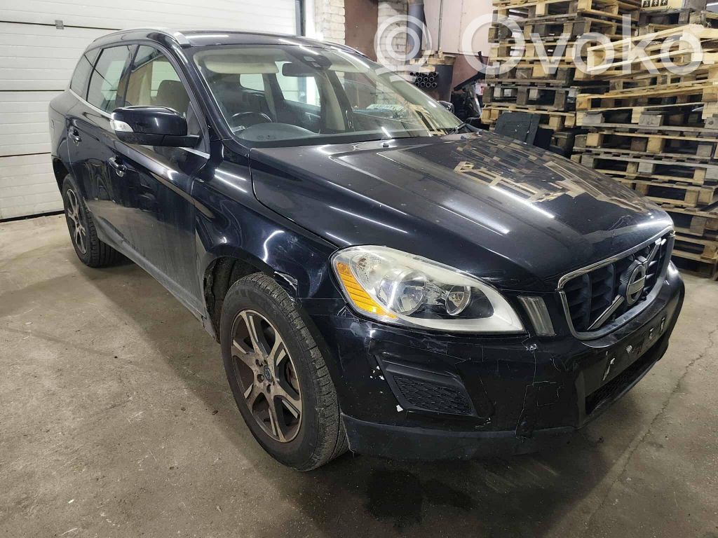 XC60 XC60  5WP33512