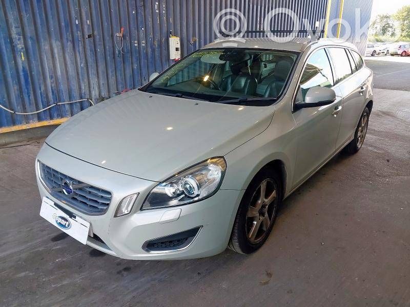 V60 V60, V60 Cross Country