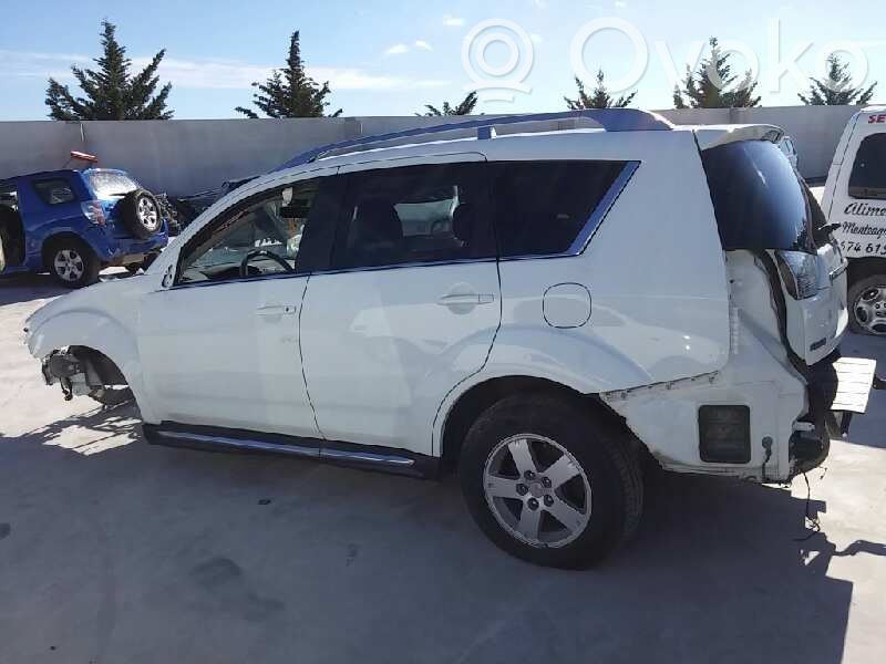 Outlander Outlander  8042A061