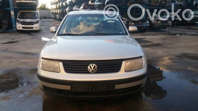 PASSAT B5 Passat  8D0260403G