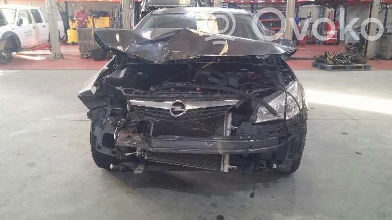 Astra J Astra  13285610