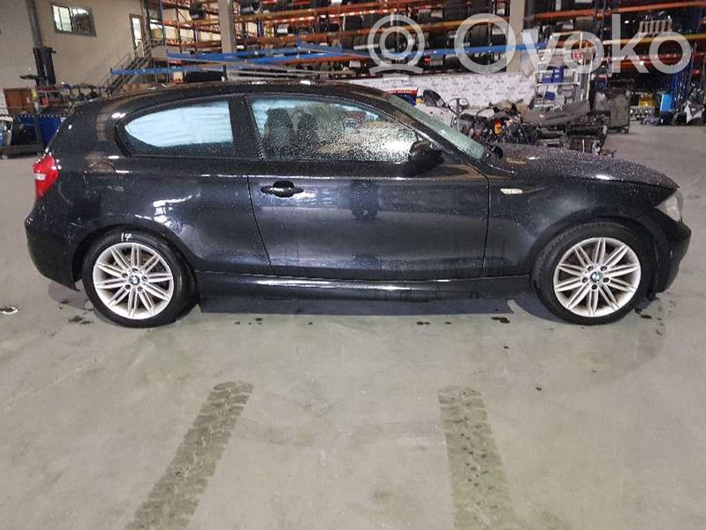 1 E81 E87 Series 1  51217207552