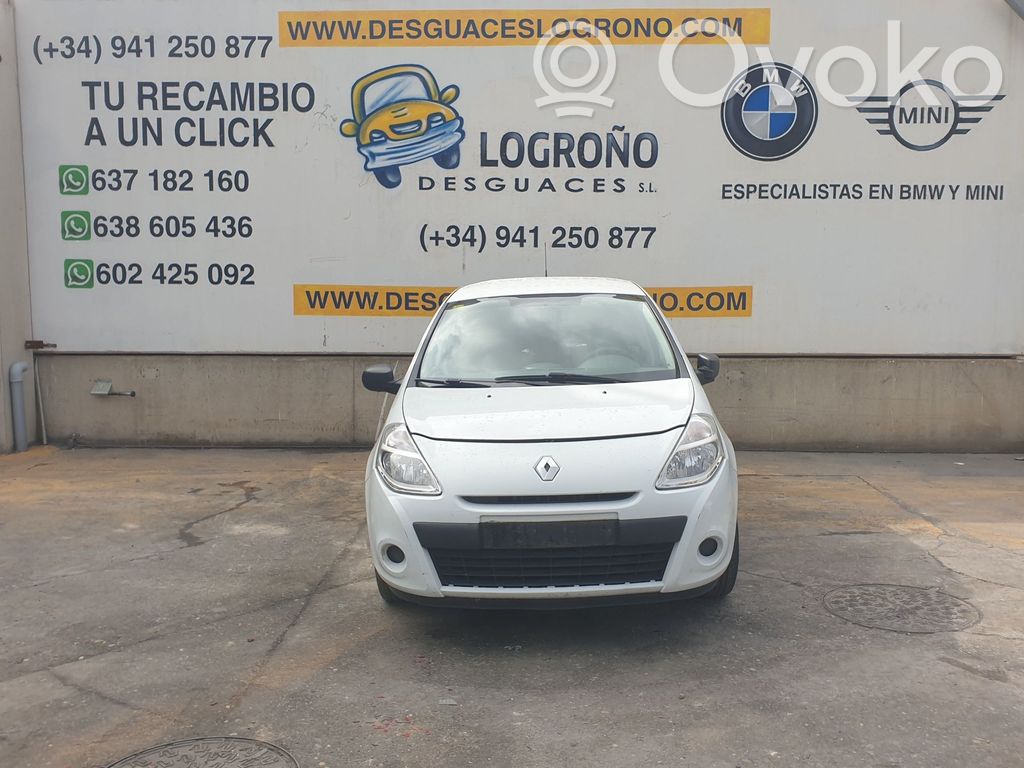 Clio III Clio  8200683953