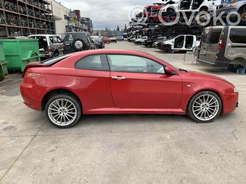 GT GT  46800416