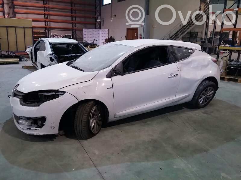 Megane III Megane  8200074008