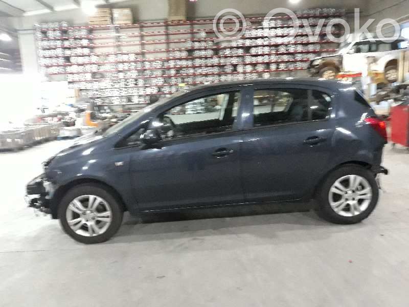 Corsa D Corsa  13255661