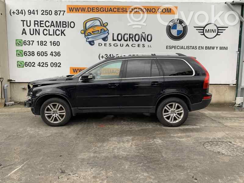 XC90 XC90  8650544