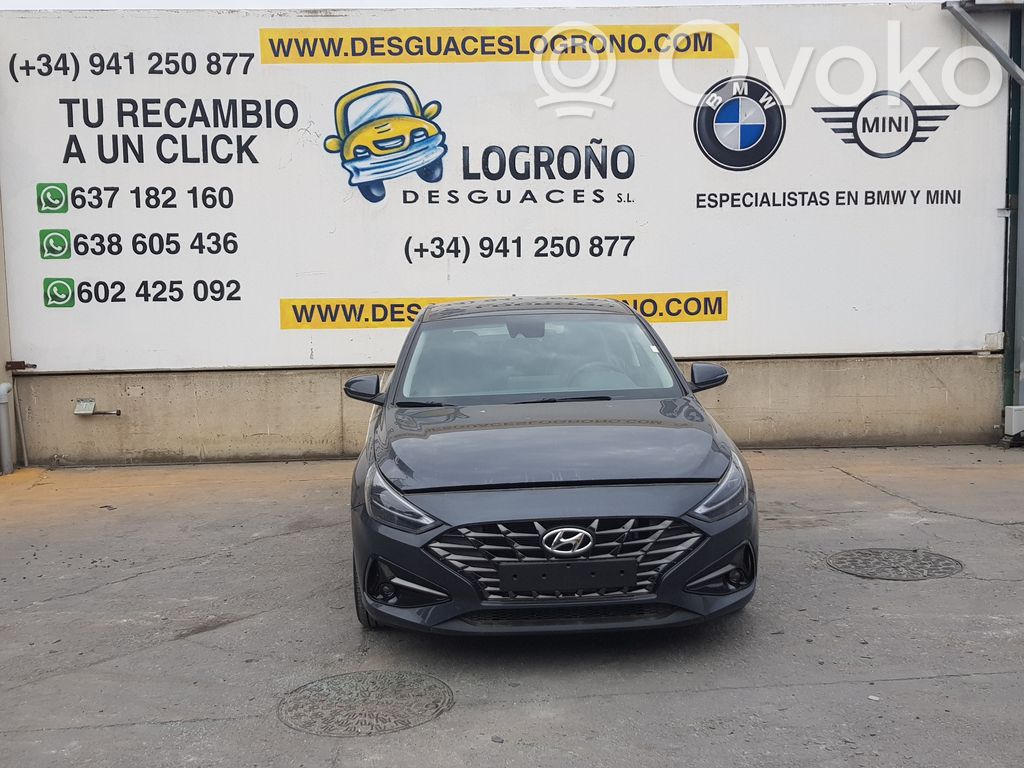 i30 i30  77004G4700