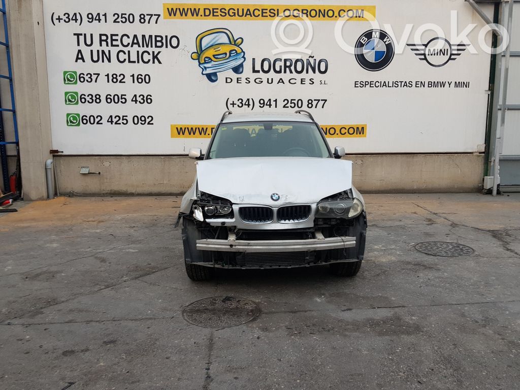 X3 E83 X3  61313415616