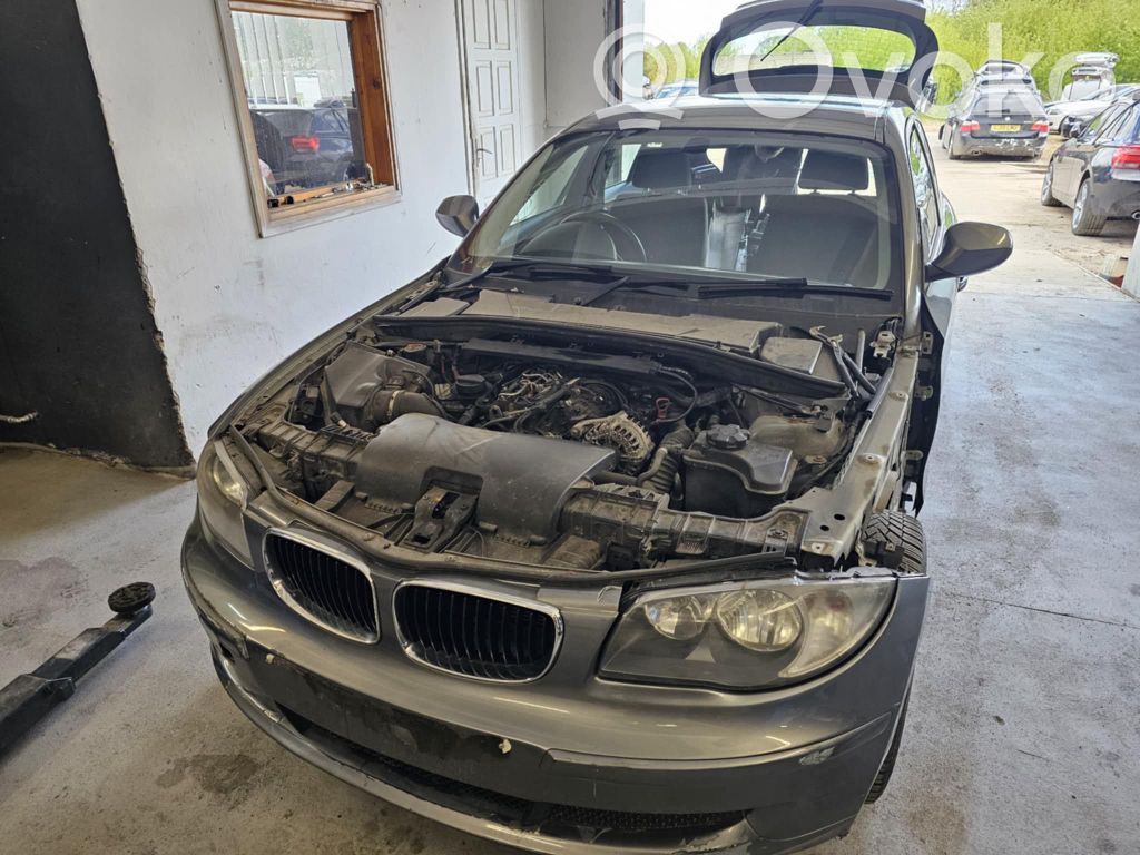 1 E81 E87 Series 1  7058330