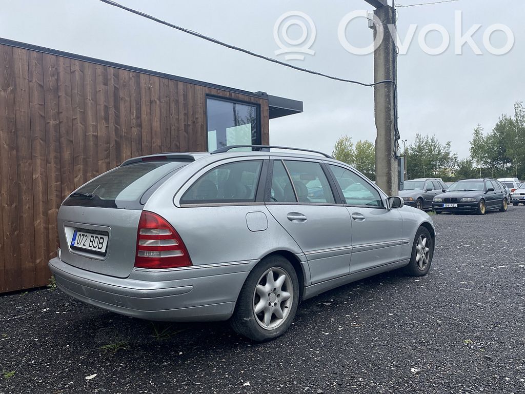 C W203 C-class, AMG (W202, W203, W204, W205, W206)  A1718600102