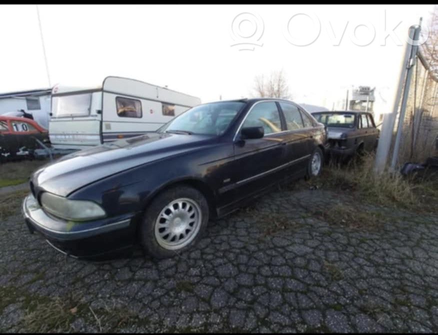 5 E39 Series 5  1748450