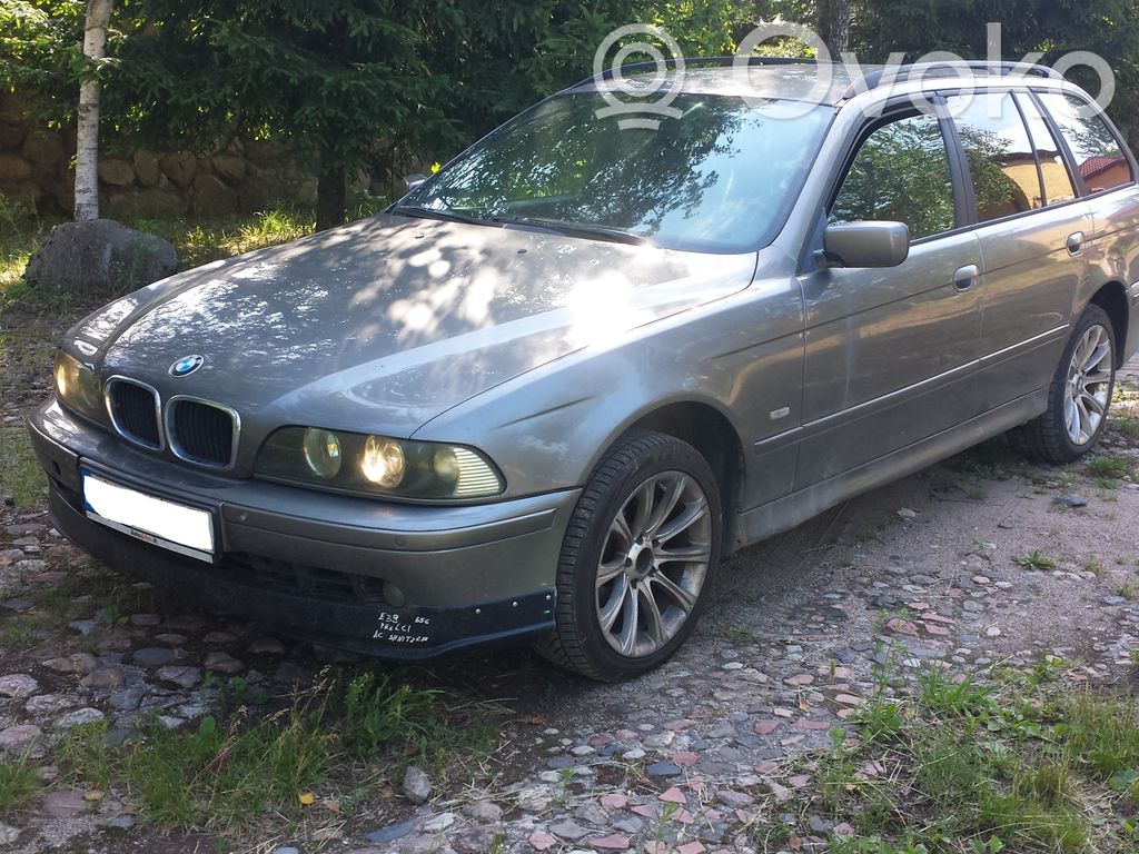 5 E39 Series 5  2496321