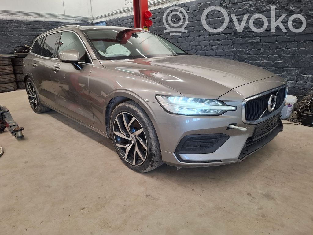 V60 V60, V60 Cross Country  32256307