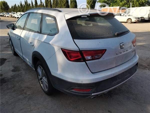 Leon (5F) Leon  5Q0614517DG