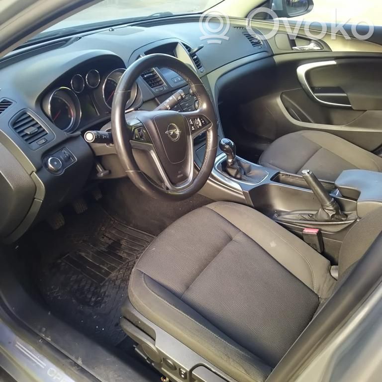 Insignia A Insignia  55566096