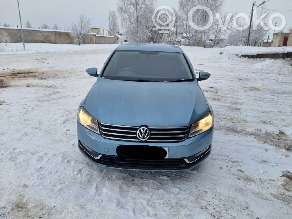 PASSAT B7 Passat  02Q301103