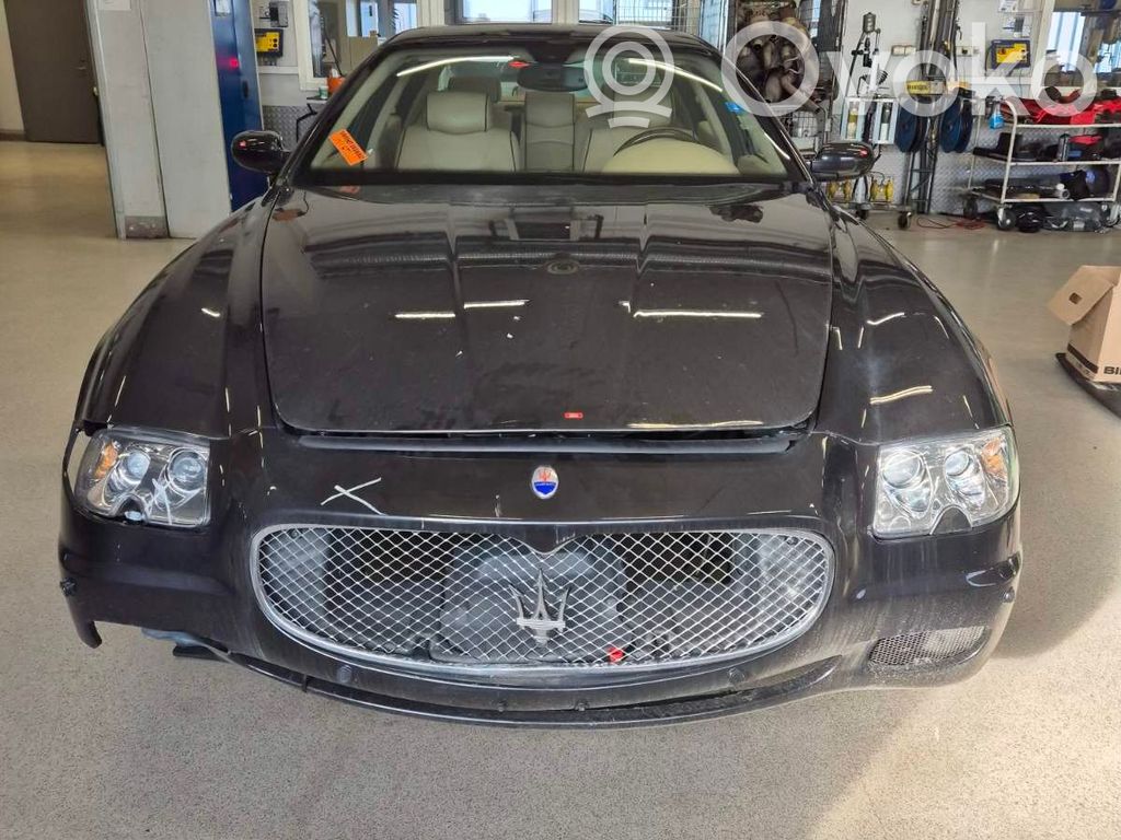 Quattroporte Quattroporte  068000000100