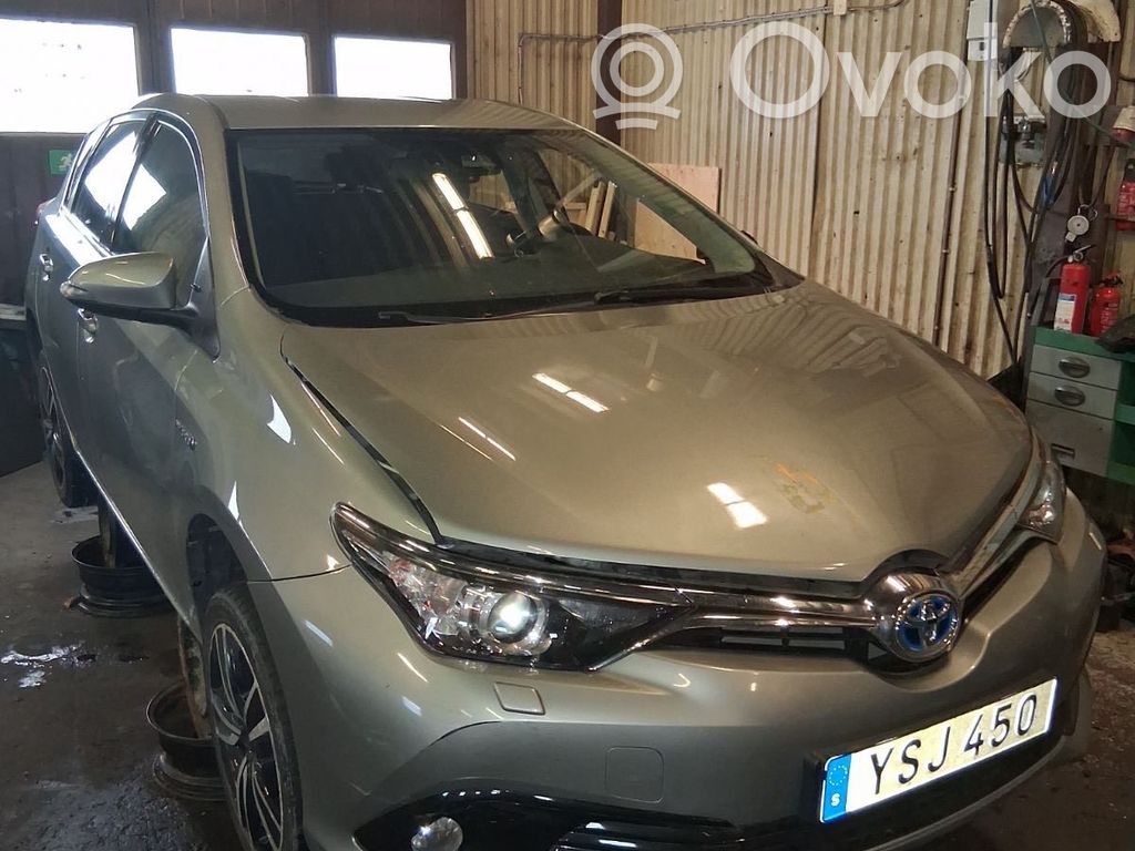 Auris E180 Auris  15C879