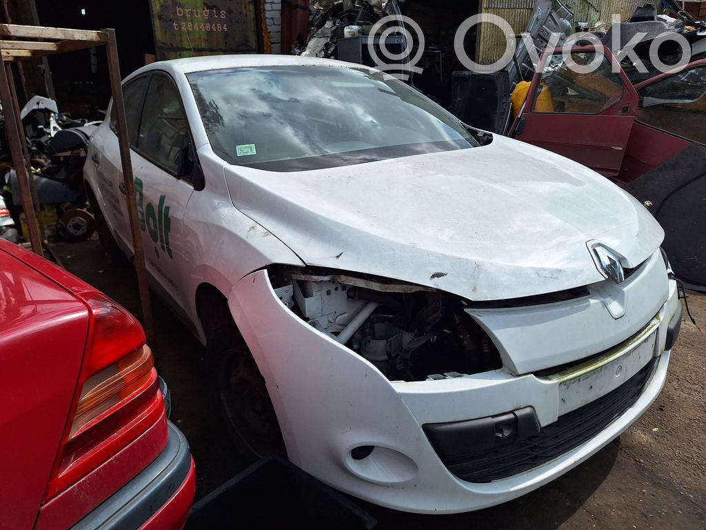 Megane II Megane  8200981816