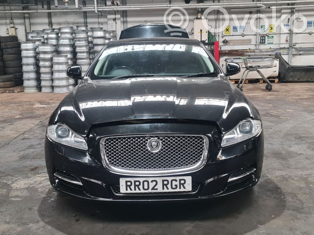 XJ X351 XJ  AW9318B008AA