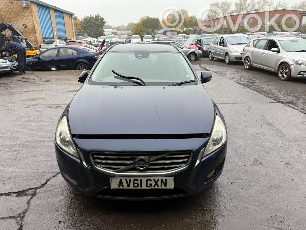V60 V60, V60 Cross Country