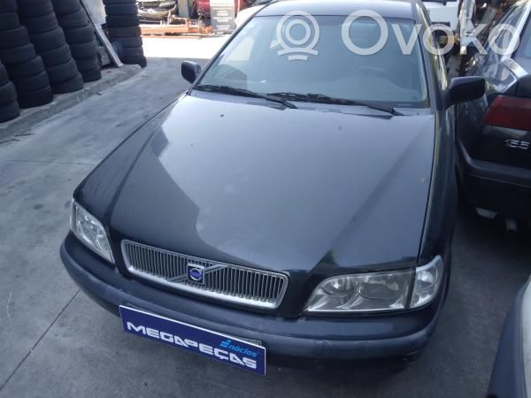 S40, V40 S40, V40