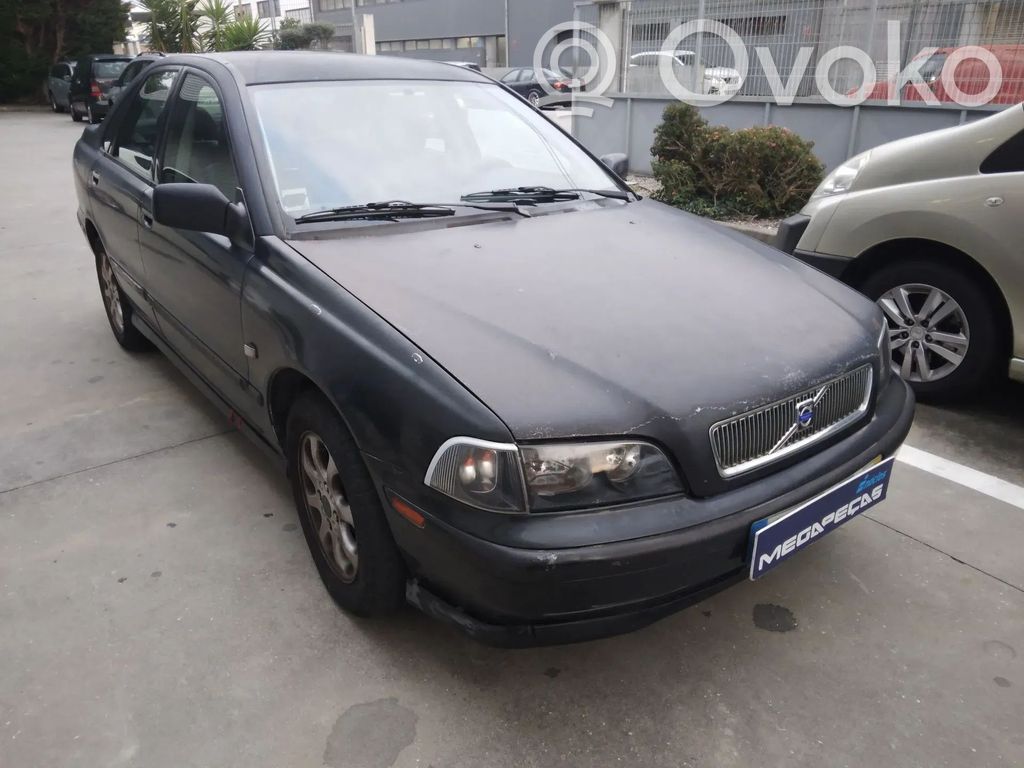 S40, V40 S40, V40