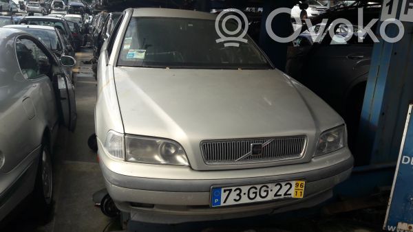S40, V40 S40, V40