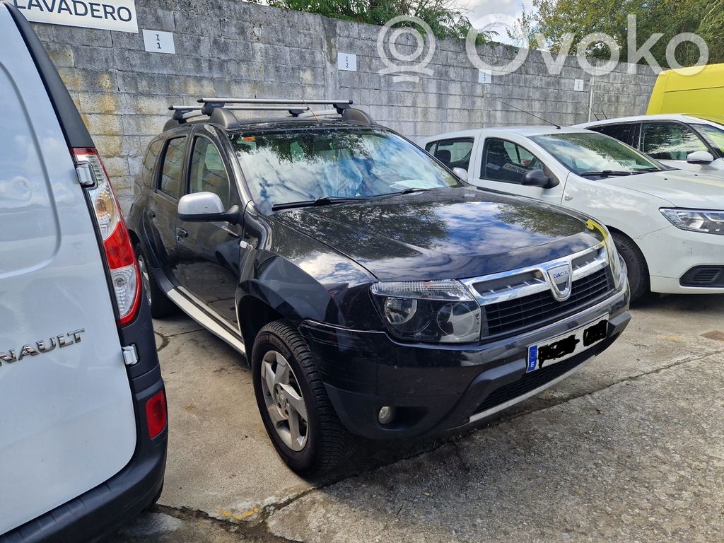 Duster Duster  8200896812