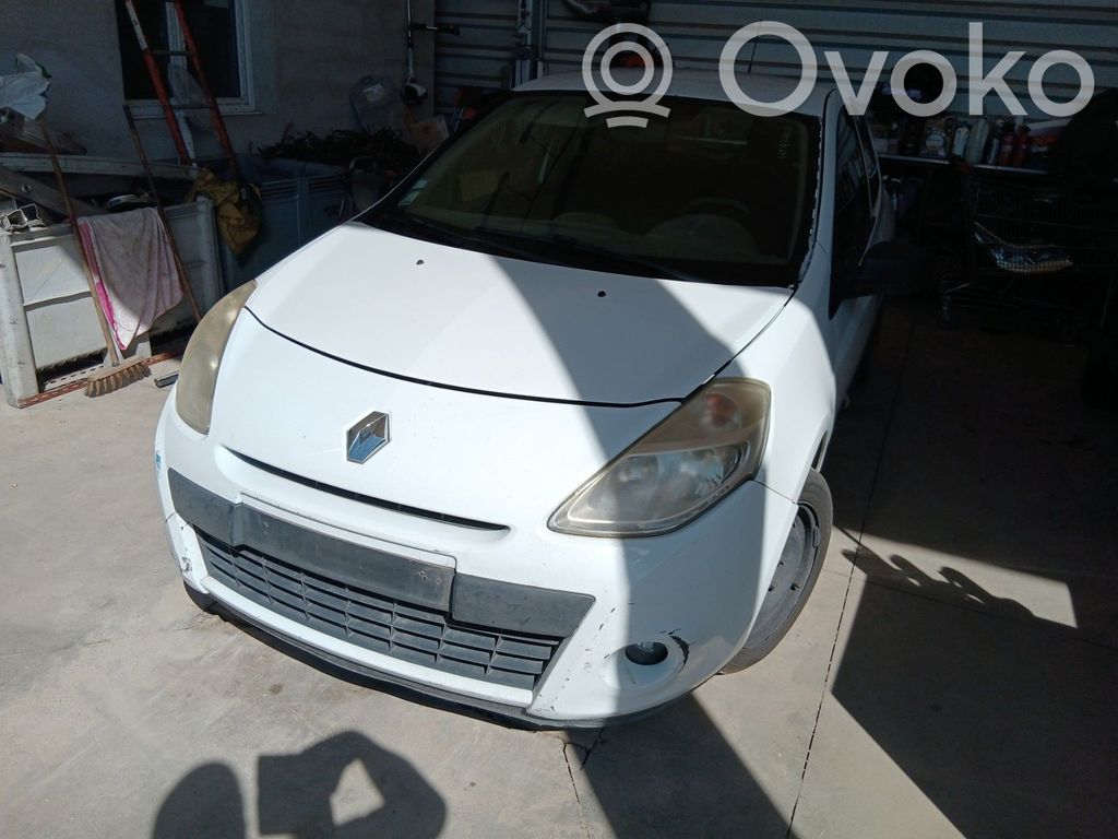 Clio III Clio  8200565645