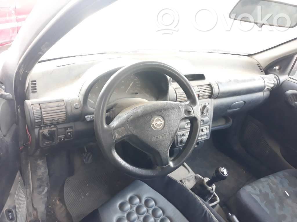 Corsa B Corsa  1223492