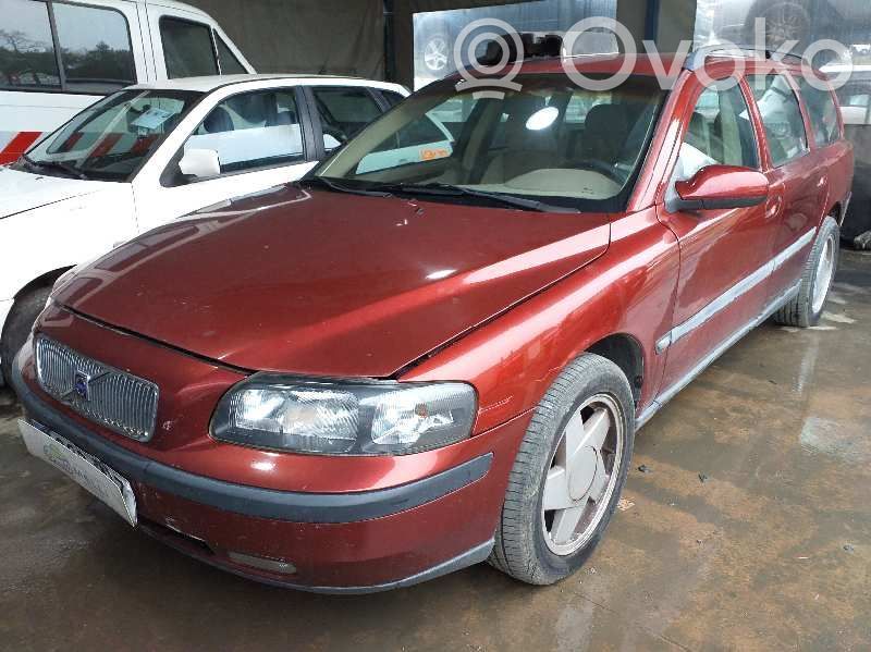 V70 S70, V70, V70 XC  8111122