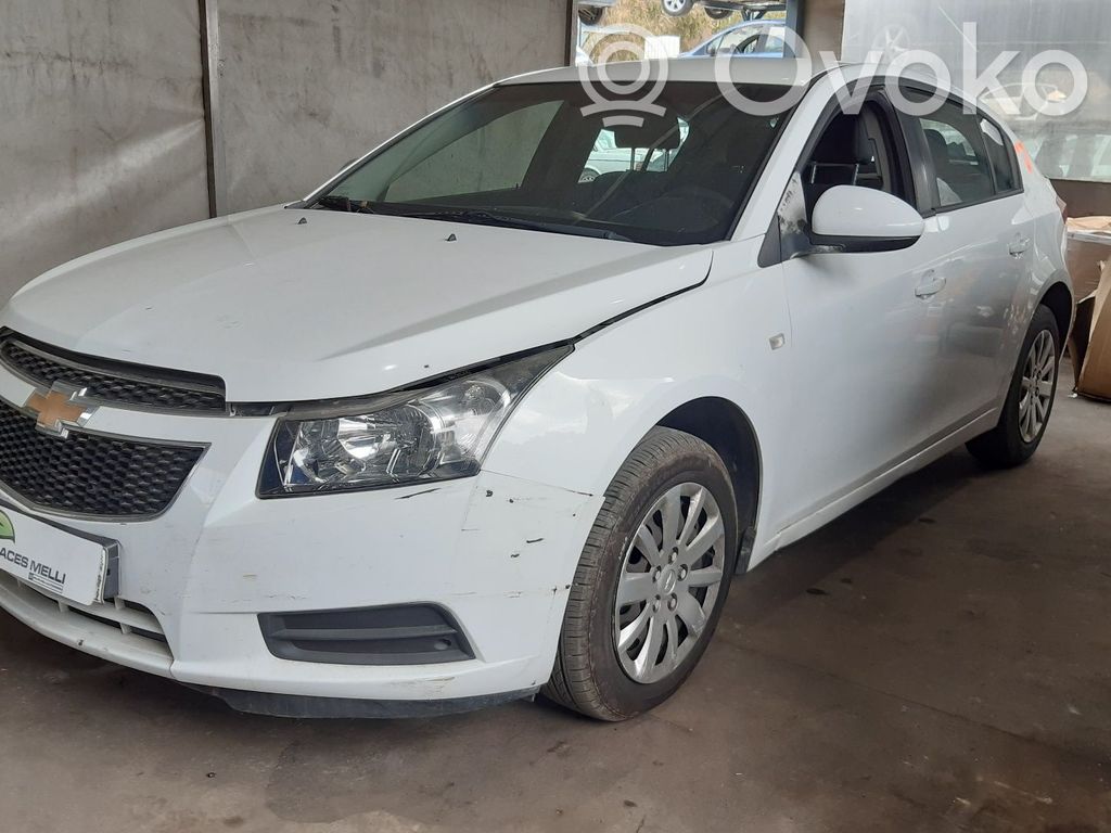 Cruze Cruze  42426839