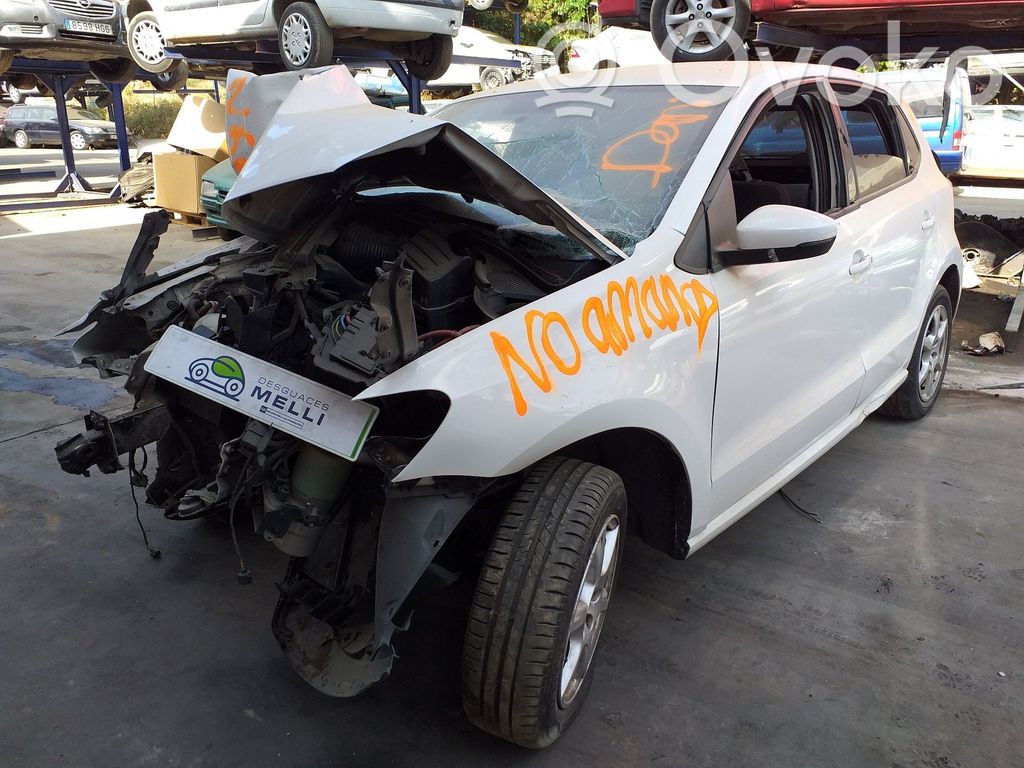 Polo V 6R Polo  6R6867211A