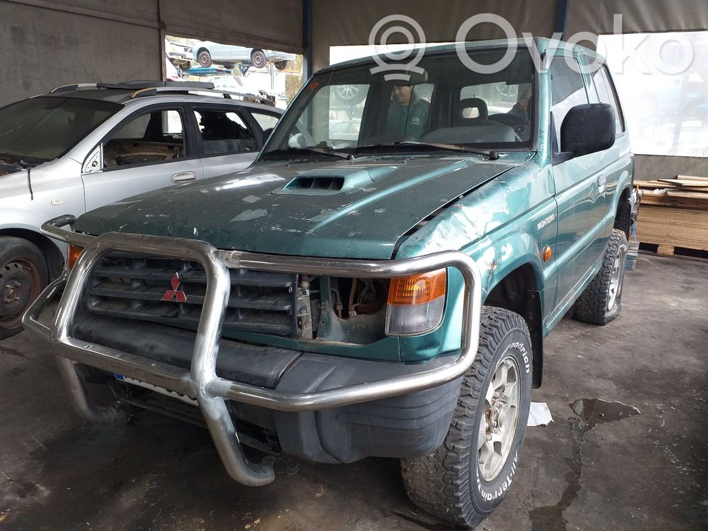 Montero Montero  MB652136