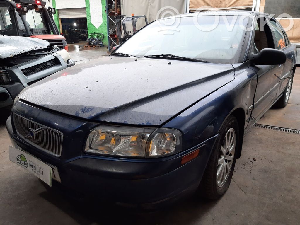 S80 S80  1001841002