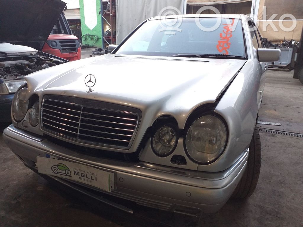 E W212 E-class, AMG (W124, W210, W211, W212, W213, C207, W238)  2106805236