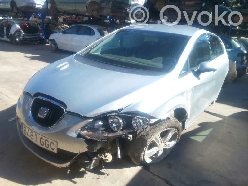 Leon (1P) Leon  038906461B