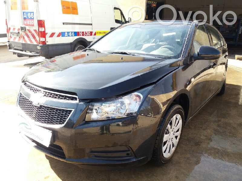 Cruze Cruze  13267647