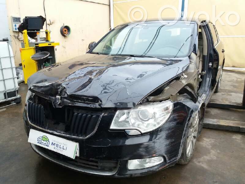Superb B6 (3T) Superb  3T1857919