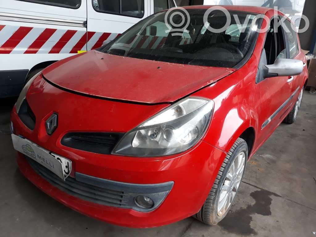 Clio III Clio  8200471885
