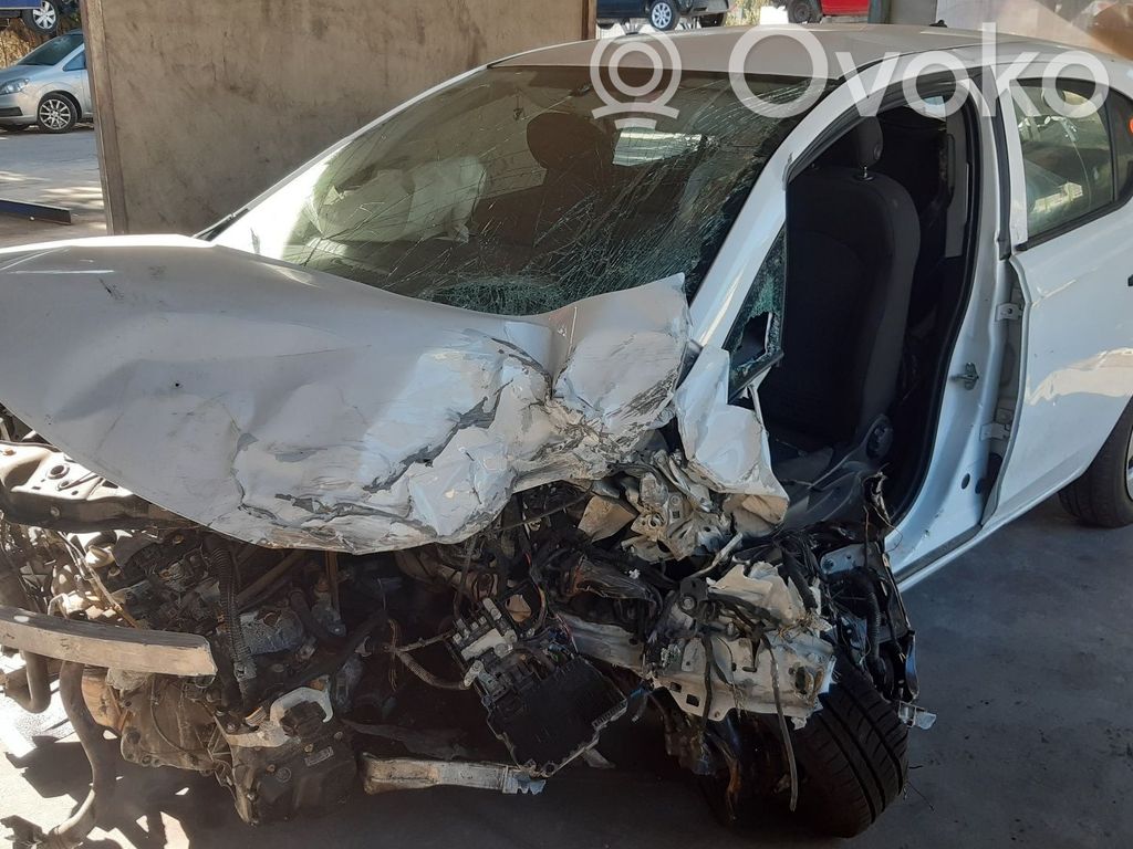 Corsa E Corsa  13363976