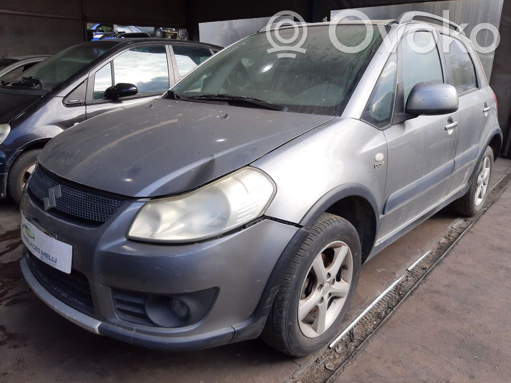 SX4 SX4 S-Cross  8498079J1